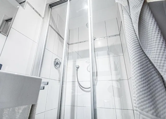 3 Bedroom Stunning In Lennestadt